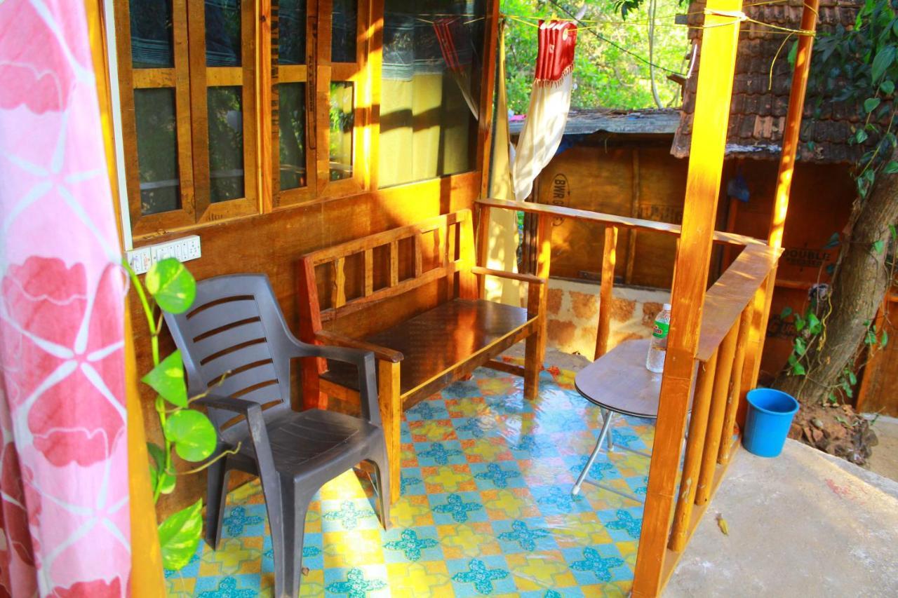 Shiv Sai Huts Hotell Canacona Exteriör bild